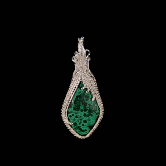 PSS24A9 - 
GREEN QUEEN - PENDANT