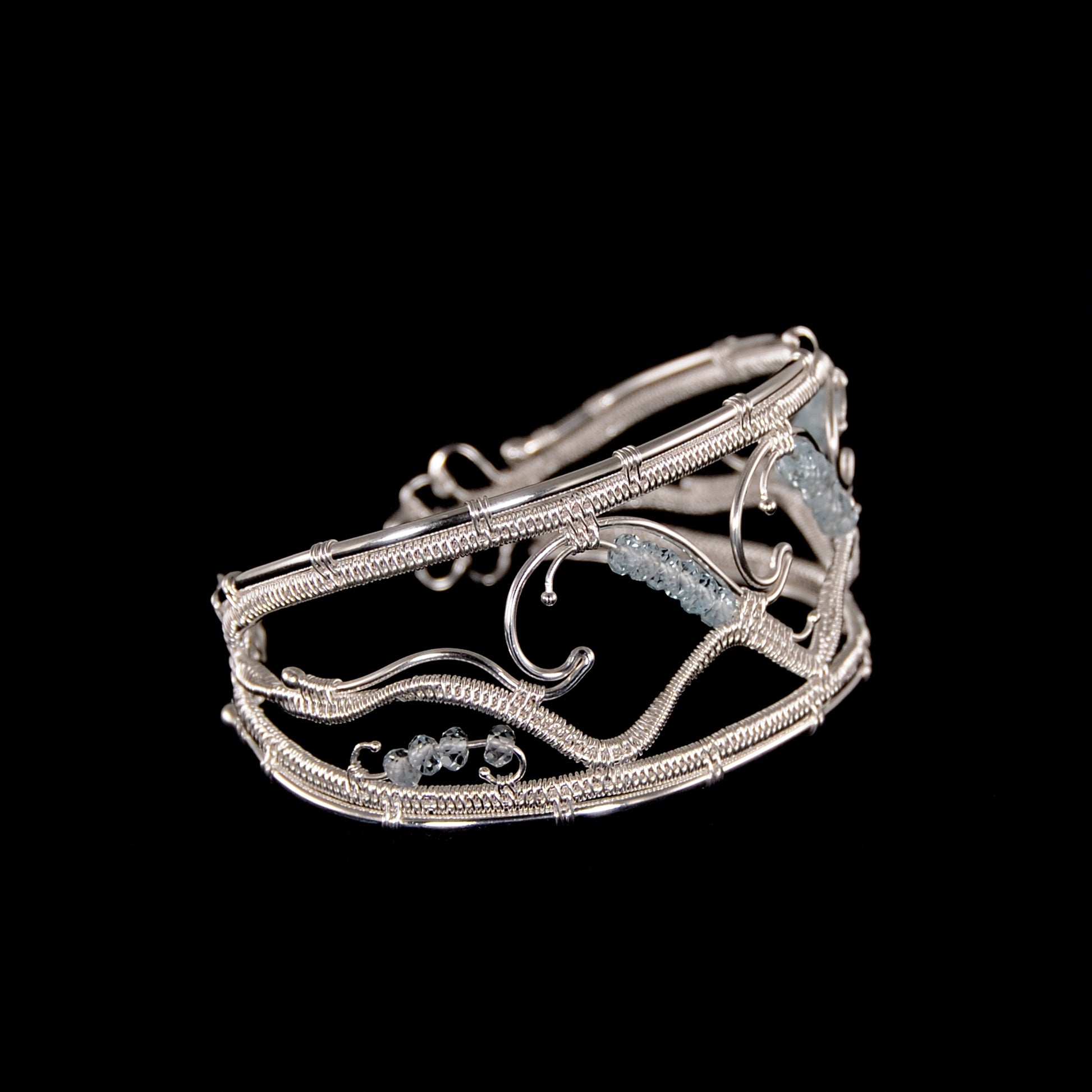 BSM24B0 - 
BLUE WAVES - BRACELET