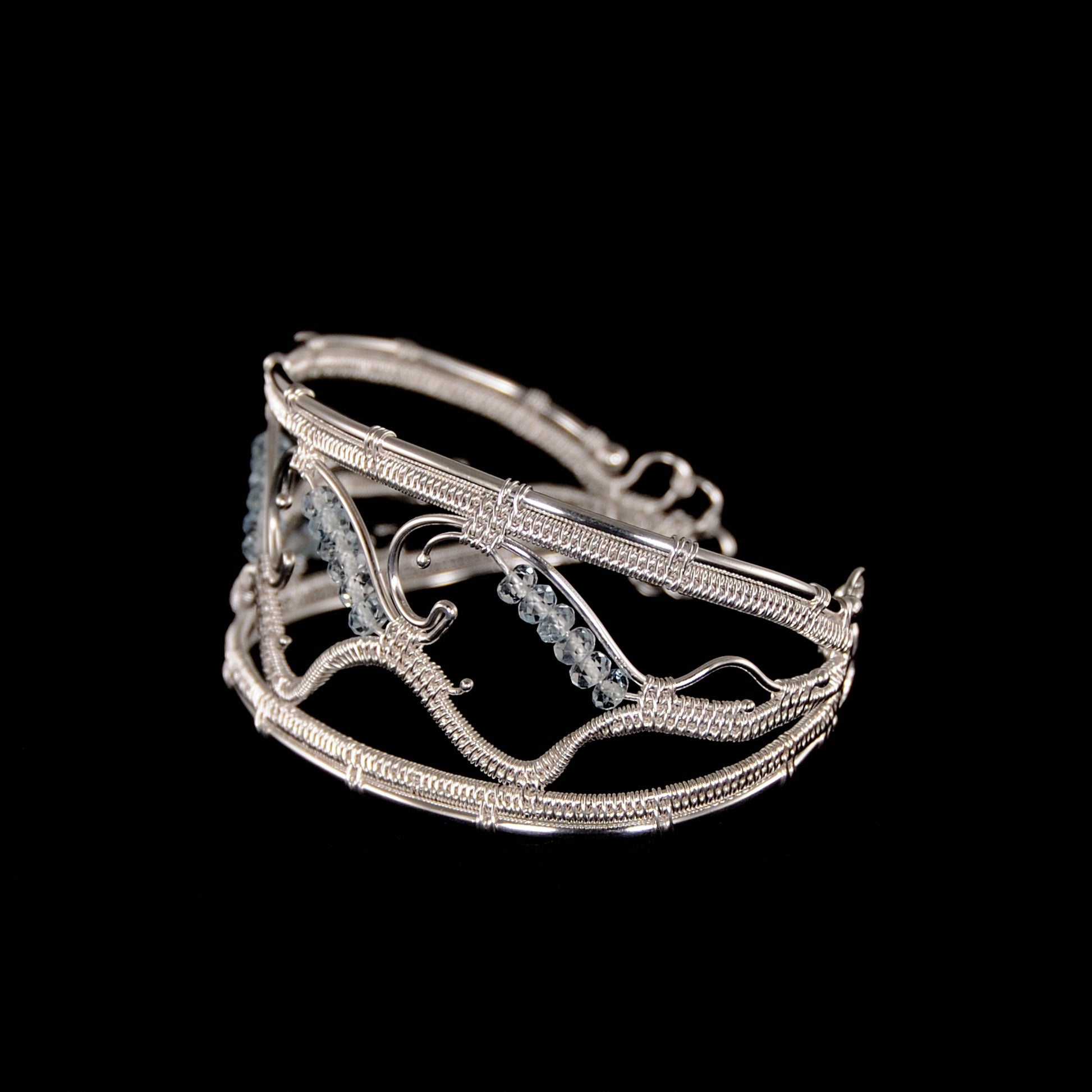 BSM24B0 - 
BLUE WAVES - BRACELET