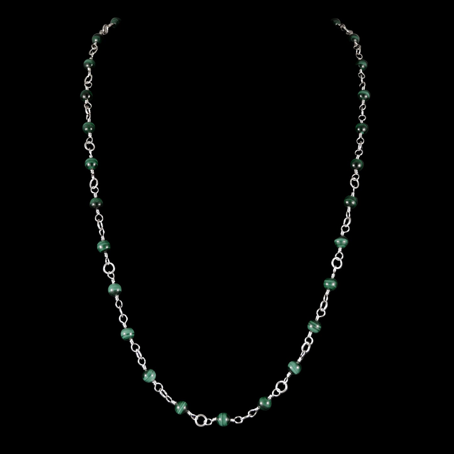 NSM24B1 - GREEN PRINCESSES - NECKLACE